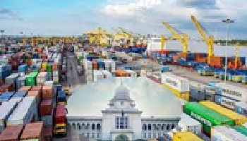 চট্টগ্রাম বন্দরের নতুন মাশুল আদায় একমাসের জন্য স্থগিত